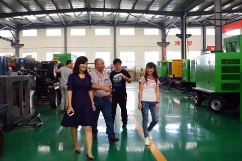 最圓湖泊波光粼粼！華全發(fā)電機(jī)“黃金海岸”演繹新征服